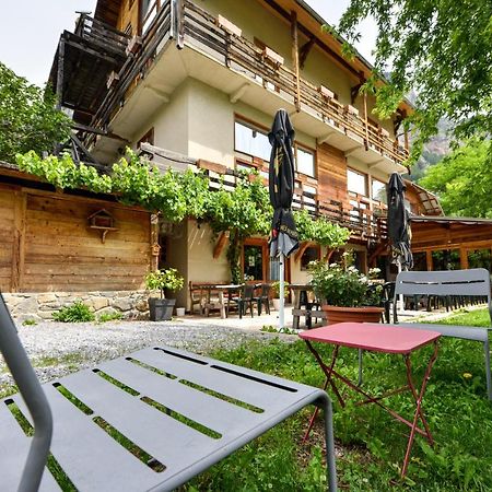 Hotel Restaurant Gites Les 5 Saisons Фрессиньер Экстерьер фото