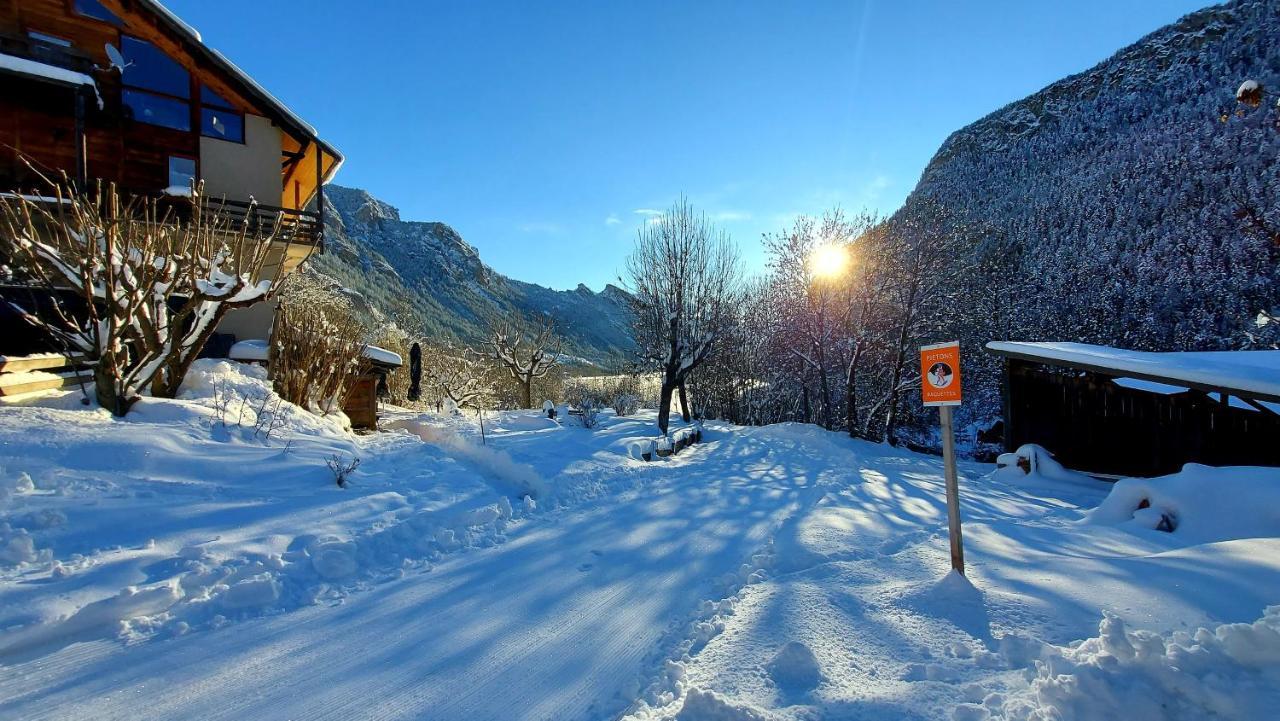 Hotel Restaurant Gites Les 5 Saisons Фрессиньер Экстерьер фото