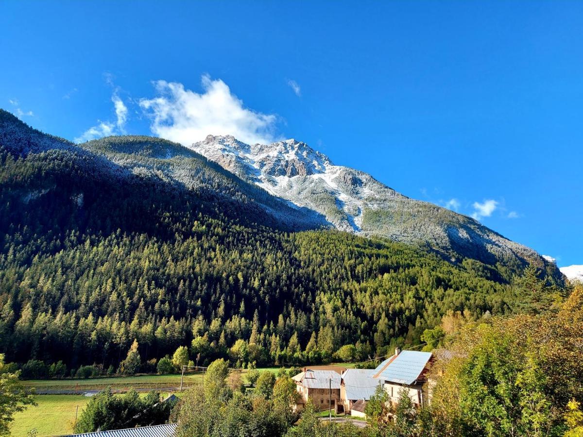 Hotel Restaurant Gites Les 5 Saisons Фрессиньер Экстерьер фото